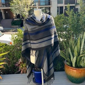 FRENCH CONNECTION Wrap Navy/Gray OSFM Excellent Pre-Owned Condition